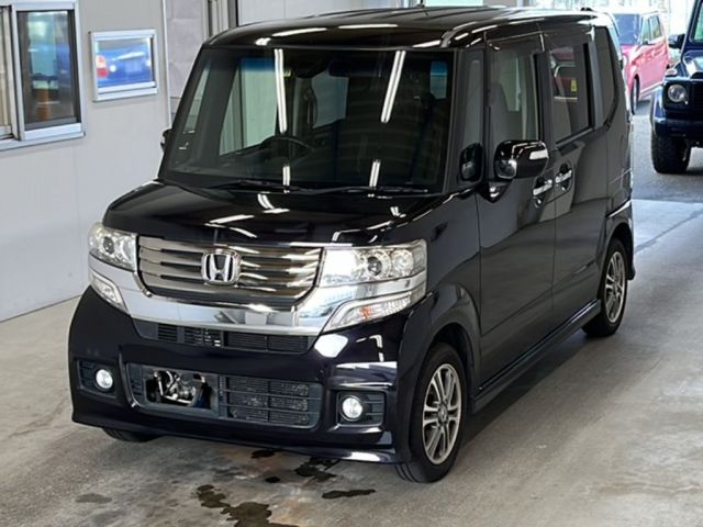 3281 Honda N box JF1 2014 г. (KCAA Minami Kyushu)